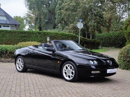 Alfa Romeo Spider 0