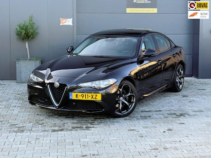 Alfa Romeo Giulia 0
