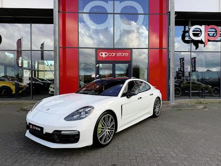 Porsche Panamera 0