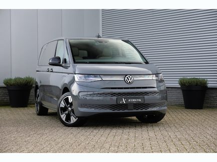 Volkswagen Multivan 0