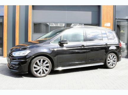 Volkswagen Touran 0