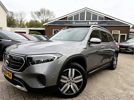 Mercedes-Benz EQB 0