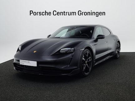 Porsche Taycan Cross Turismo 0