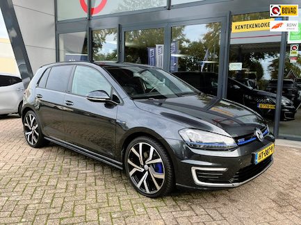 Volkswagen Golf 0