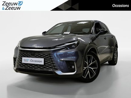 Lexus LBX 0