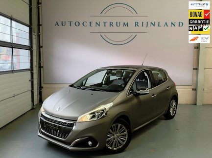 Peugeot 208 0