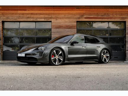 Porsche Taycan Sport Turismo 0