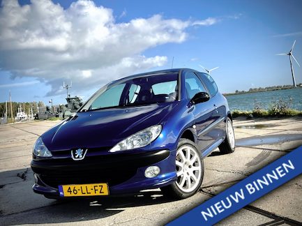 Peugeot 206 0