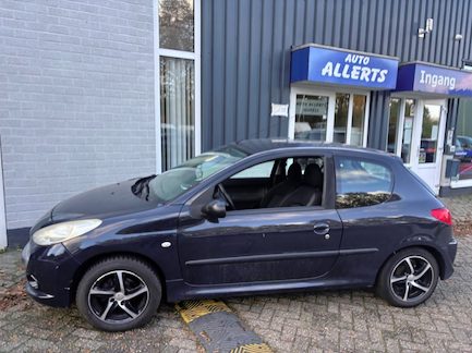 Peugeot 206 0