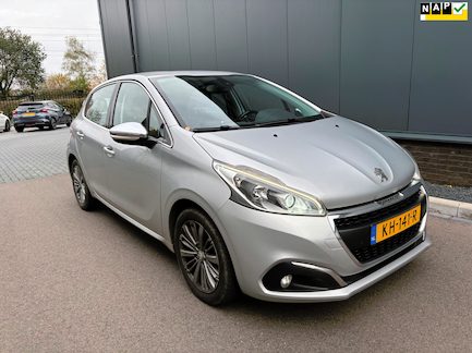 Peugeot 208 0