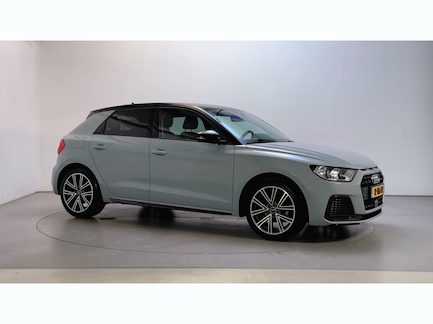 Audi A1 0