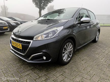 Peugeot 208 0