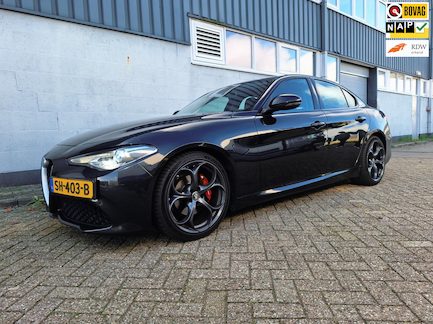 Alfa Romeo Giulia 0