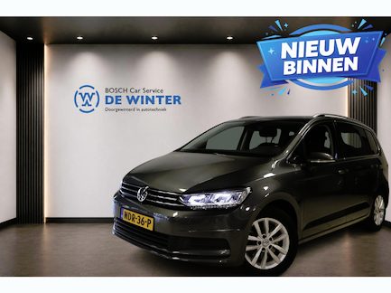 Volkswagen Touran 0