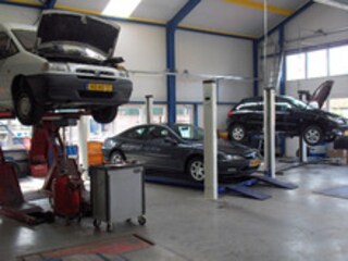 Autobedrijf W. Karzijn