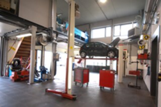 Autobedrijf van Hoepen
