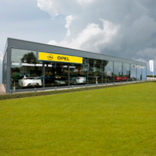 Van Mossel OPC Opel Tilburg