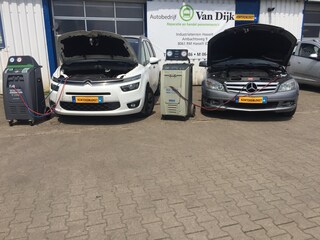 Autobedrijf Van Dijk