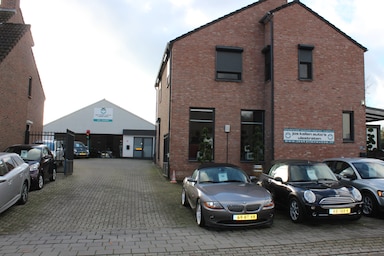 dealer image