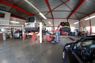 Autobedrijf Bosma Sint Nyk BV