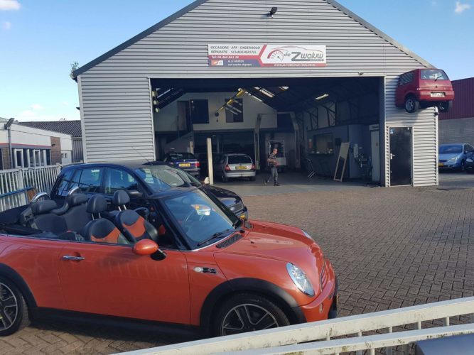 Autobedrijf De Zwaluw