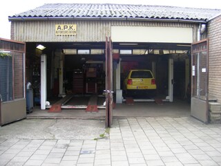 Autobedrijf Rene Van Den Hout