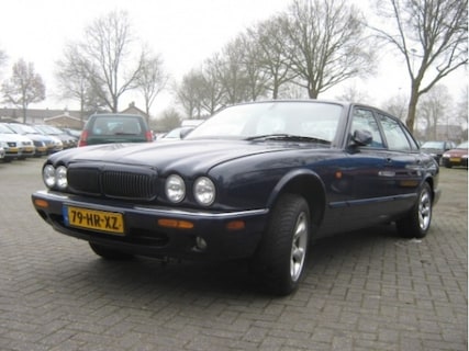 Jaguar-XJ
