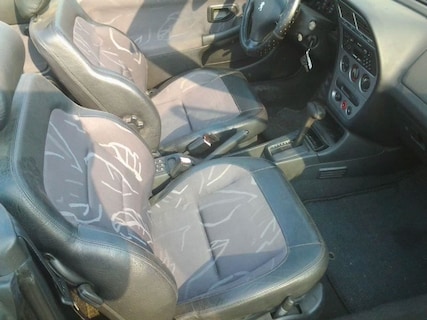 Peugeot-306