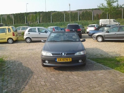 Peugeot-306