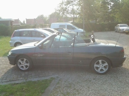 Peugeot-306