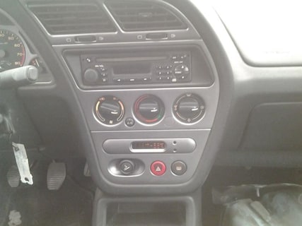 Peugeot-306