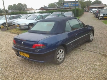 Peugeot-306