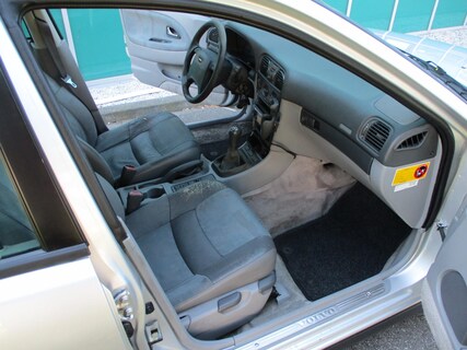 Volvo-V40