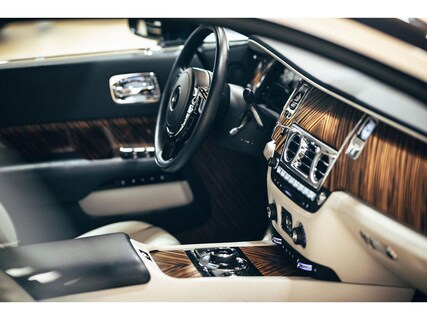 Rolls Royce-Wraith