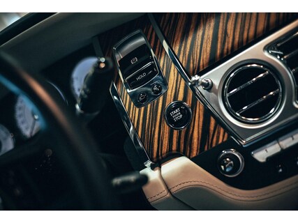 Rolls Royce-Wraith