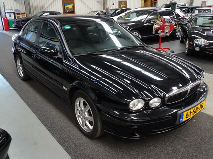 Jaguar-X-Type