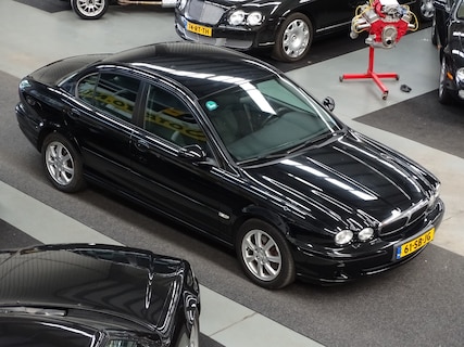 Jaguar-X-Type