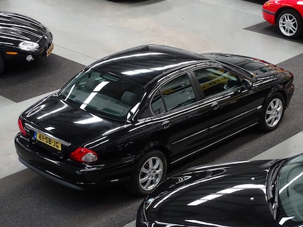 Jaguar-X-Type