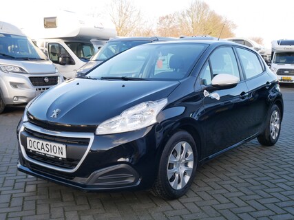 Peugeot-208