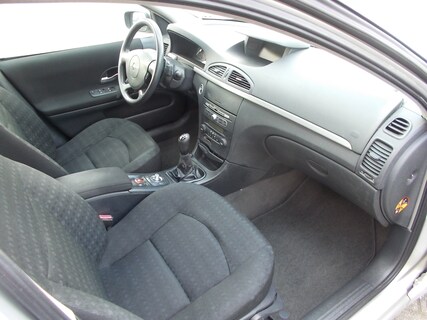 Renault-Laguna