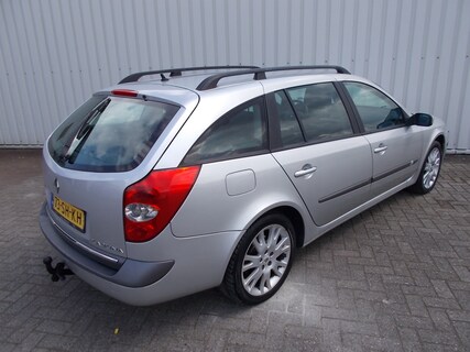 Renault-Laguna
