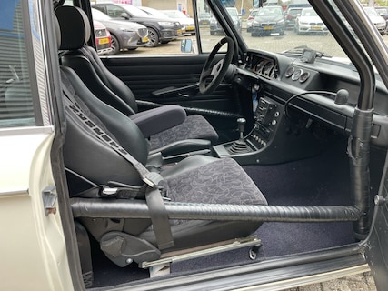 BMW-2002