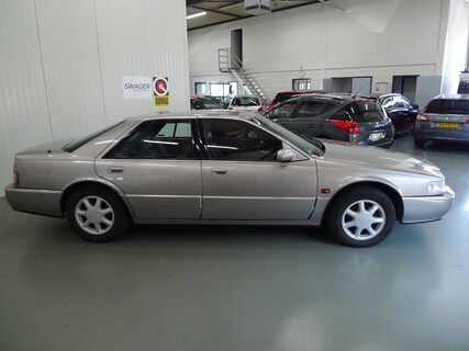 Cadillac-Seville