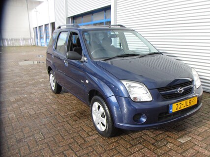 Suzuki-Ignis