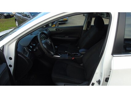 Nissan-Pulsar