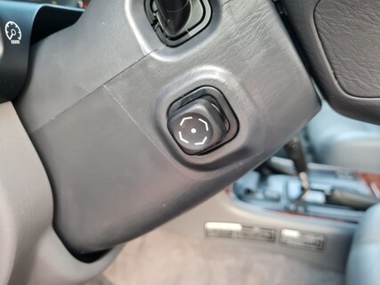 Toyota-Land Cruiser