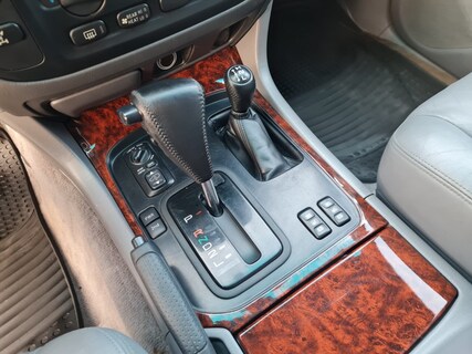 Toyota-Land Cruiser
