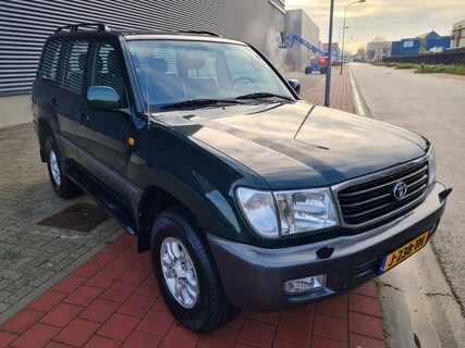Toyota-Land Cruiser