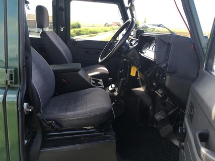 Land Rover-Defender