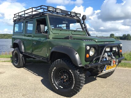 Land Rover-Defender